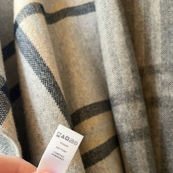 Ann Taylor Loft Plaid Cape Coat - Picture 7 of 10